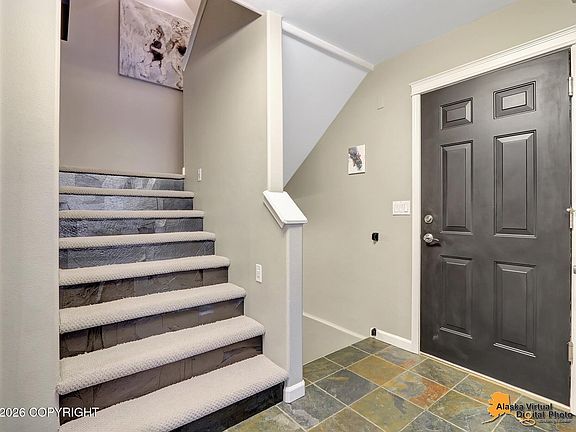 4th image of 140 W 10th Ave APT 4