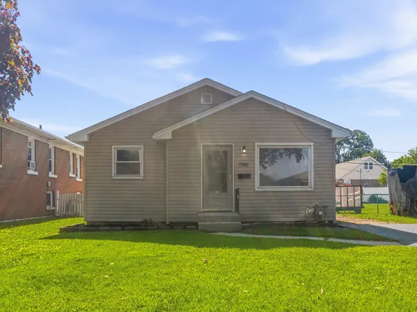 1105 N William St, Joliet, IL 60435
