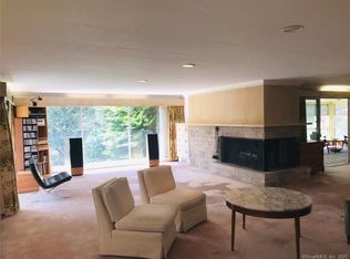 79 Fennbrook Dr, Hamden, CT 06517