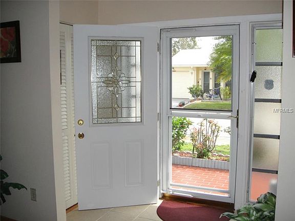 5th image of 10648 Sandalwood Ct