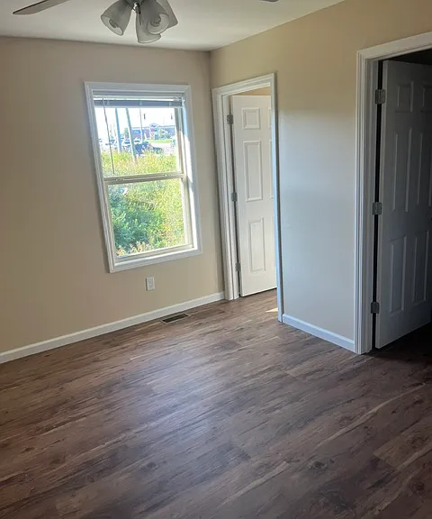 99 Valley St — Photo 12