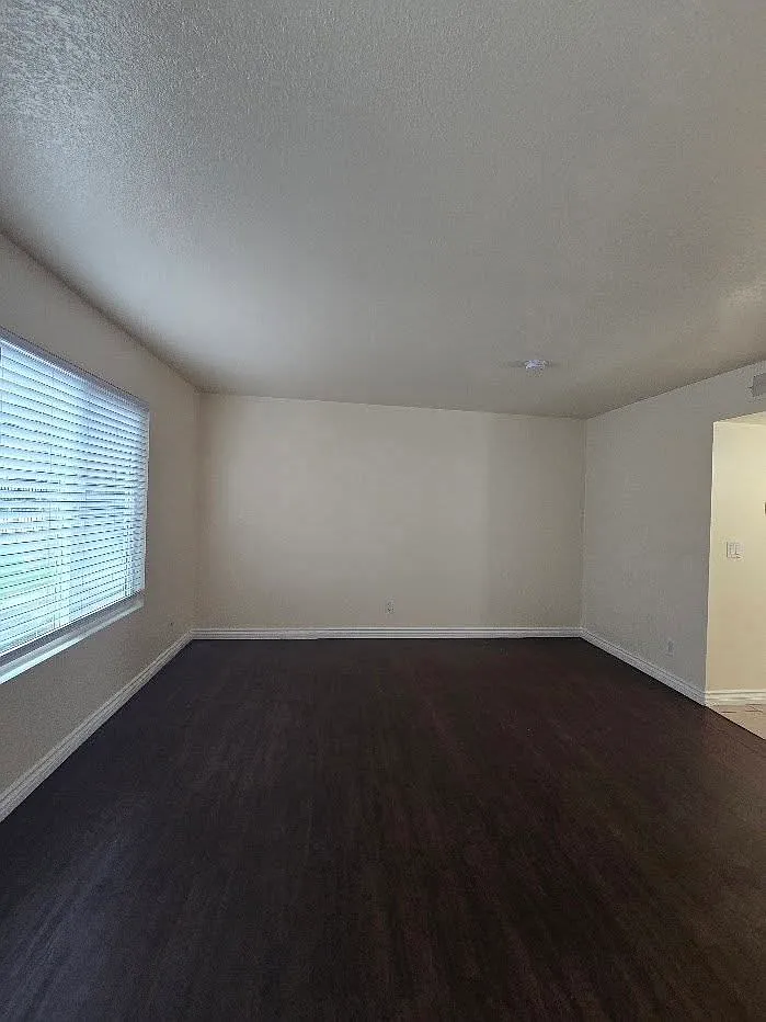 2 bed, 1.5 bath, $1,525 — Photo 1