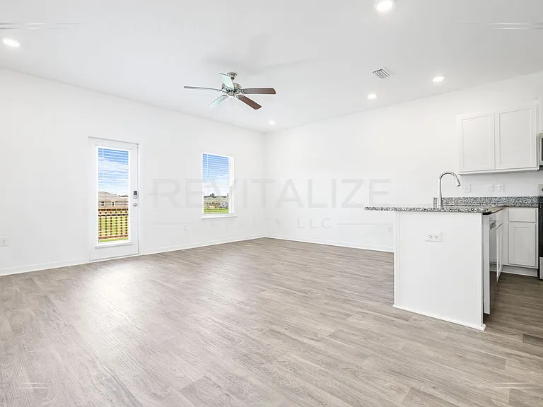 12807 Philadelphia Blvd — Photo 24