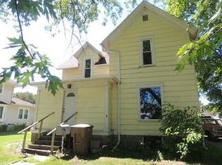 729 Main St, Rockwell City, IA 50579
