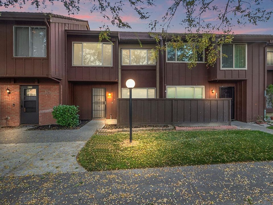 1st image of 825 Beaver Creek Way
