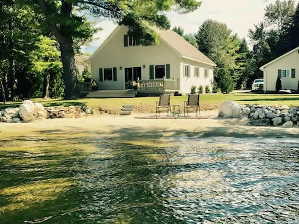 3084 Old Place Rd, Moran, MI 49760