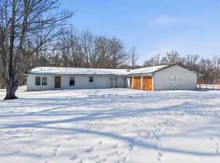8121 N Fox Hollow Rd, Bloomington, IN 47408