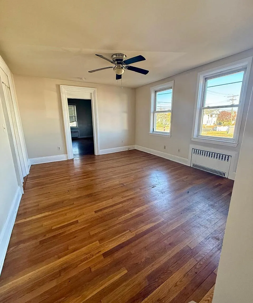 1 bed, 1.0 bath, 2822 sqft, $1,850 — Photo 3