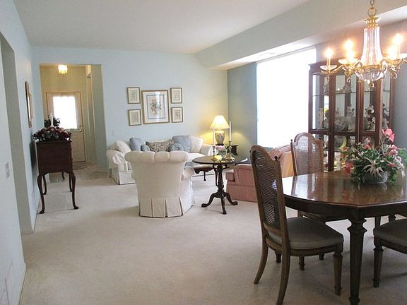 4th image of 11682 Evergreen Ln
