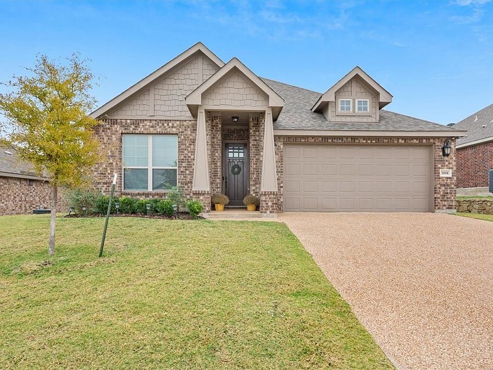 1st image of 3008 Paint Horse Dr