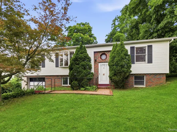 86 Spackenkill Road, Poughkeepsie, NY 12603