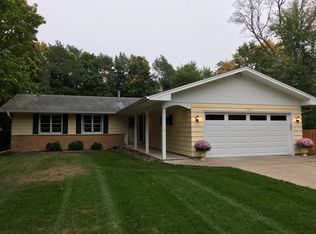 3711 Arbor Ln S, Minnetonka, MN 55305