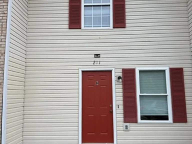 211 Aqueduct Dr — Photo 5