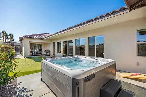 80282 Platinum Way Photo 1
