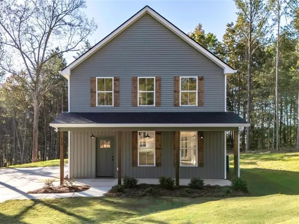 110 Mulberry Ln, Lindale, GA 30147