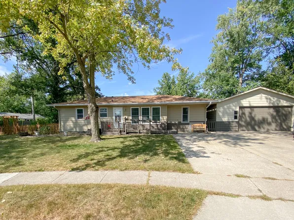 4129 Tucson Ct, Ames, IA 50014