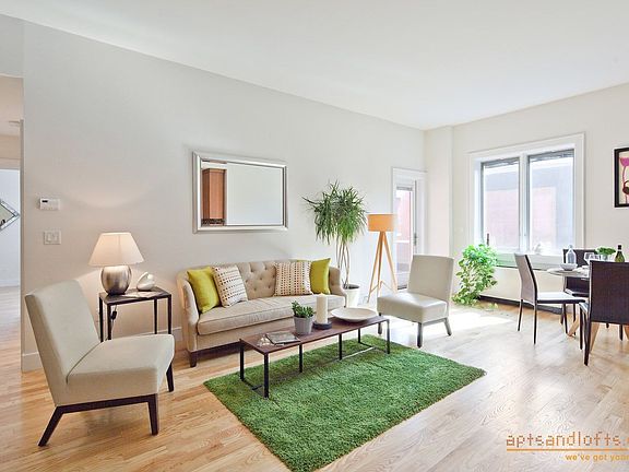 12 McGuiness Living Room