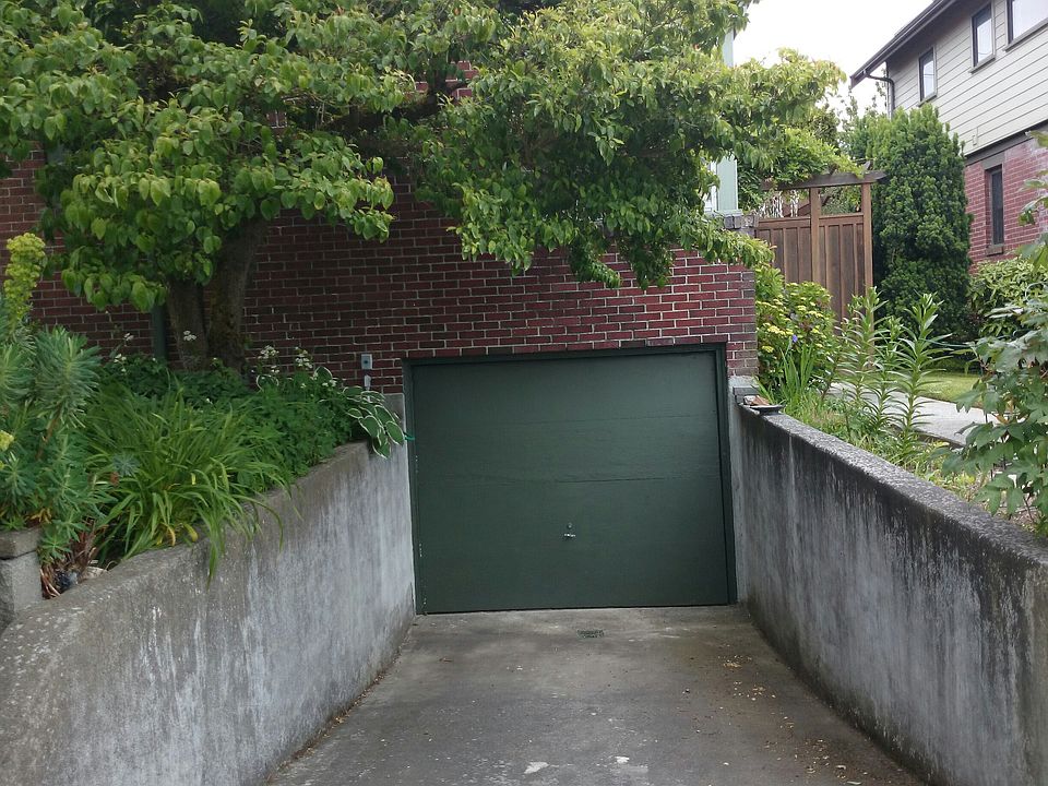 2nd image of 7756 22nd Ave NW