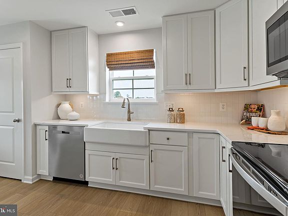 4th image of Outrigger Rd Homesite 379