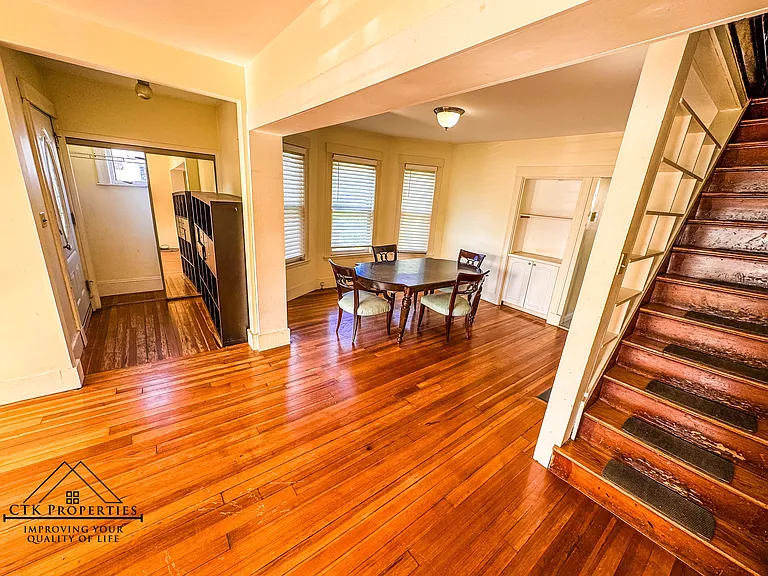 Foyer Dining Room