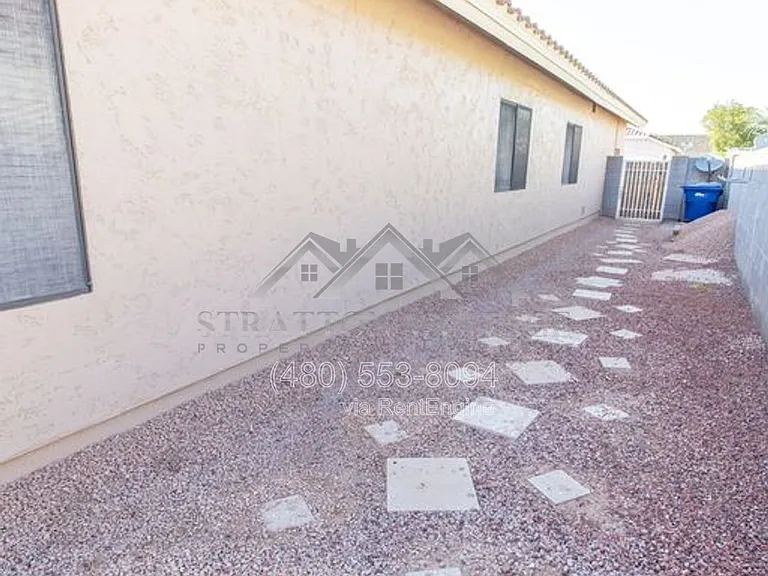 3737 E Isabella Ave — Photo 45