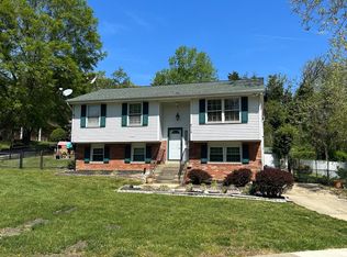 8715 Jolly Dr, Fort Washington, MD 20744