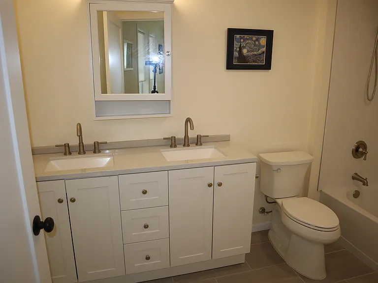 9504 Farwest Dr SW — Photo 17