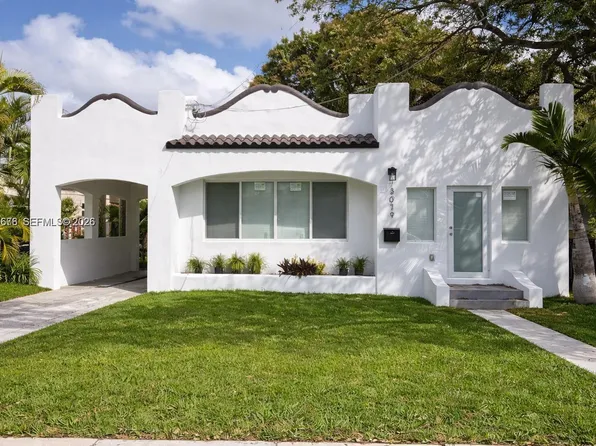 3079 NW Flagler Ter, Miami, FL 33125