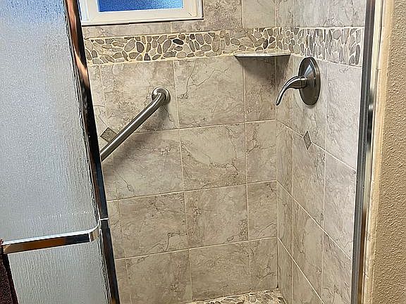 Walk in shower