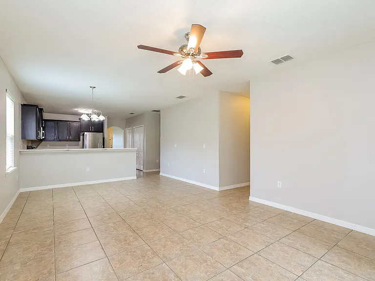 4804 Ashurst St — Photo 5