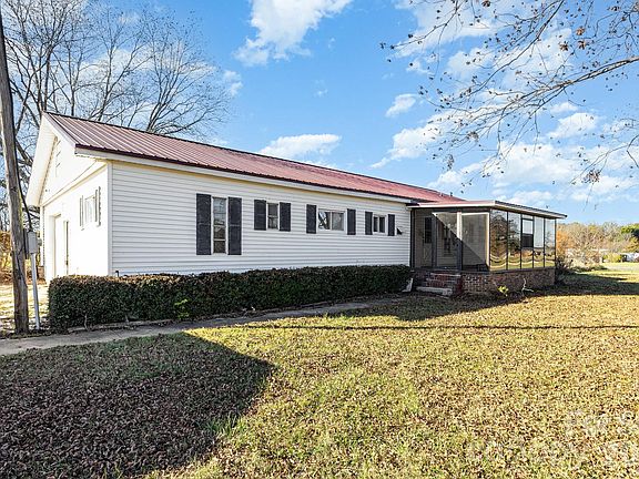 4th image of 610 Osteen Rd