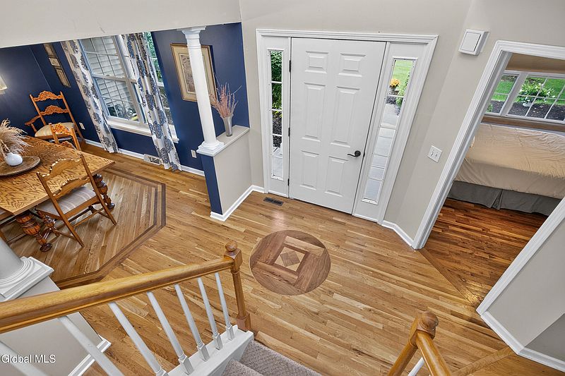 3rd image of 16 Francis Drive