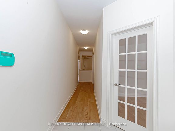 4th image of 74 Clockwork Dr