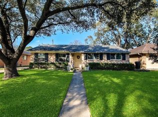 2319 Willowby Dr, Houston, TX 77008