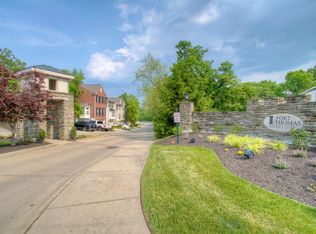 216 Mulberry Ct, Fort Thomas, KY 41071