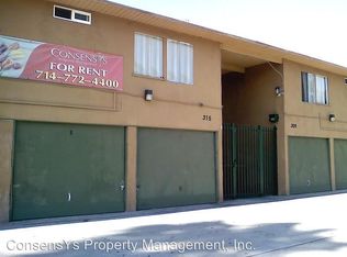 315 W Palais Rd APT 8, Anaheim, CA 92805