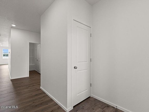 5th image of 5104 E Dorado Ave