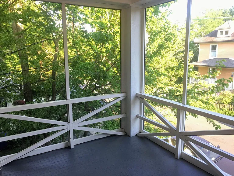 605 N Irving St #23 — Photo 8