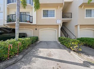 500 Crestwood Ct N APT 511, Royal Palm Beach, FL 33411
