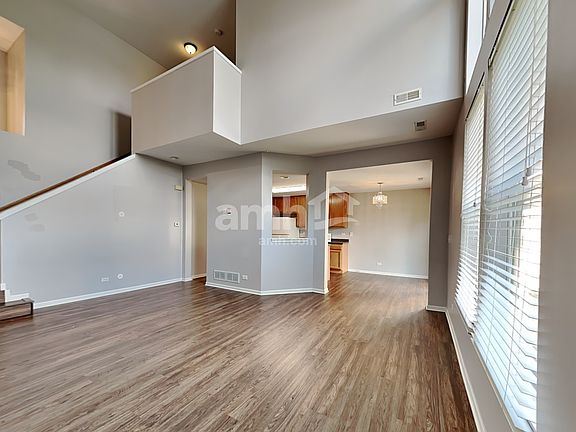 4th image of 73 W Chatham Ln #193