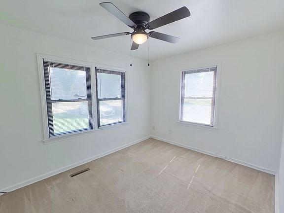 5th image of 2257 S Minneapolis Ave