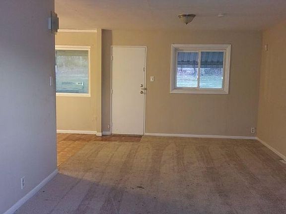 5th image of 2434 Bluelark Dr