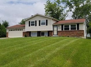 11608 New Hope Dr, Cincinnati, OH 45240