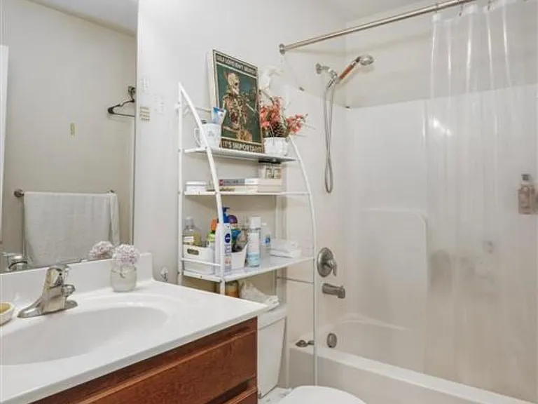 115 Gentlemens Way — Photo 9