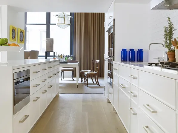 421 Hudson Street image 1 of 6