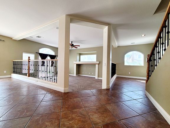 4th image of 4241 Saxton Green Ave