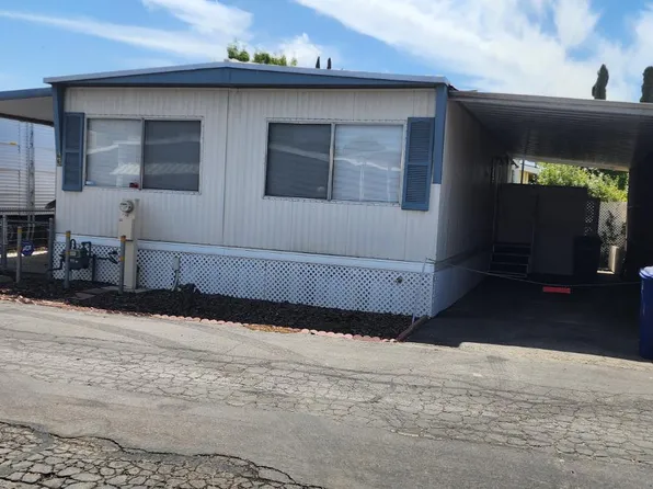 1272 Villa Ave Space 66, Clovis, CA 93612