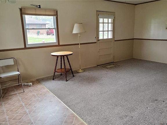 5th image of 298 Longford Ave