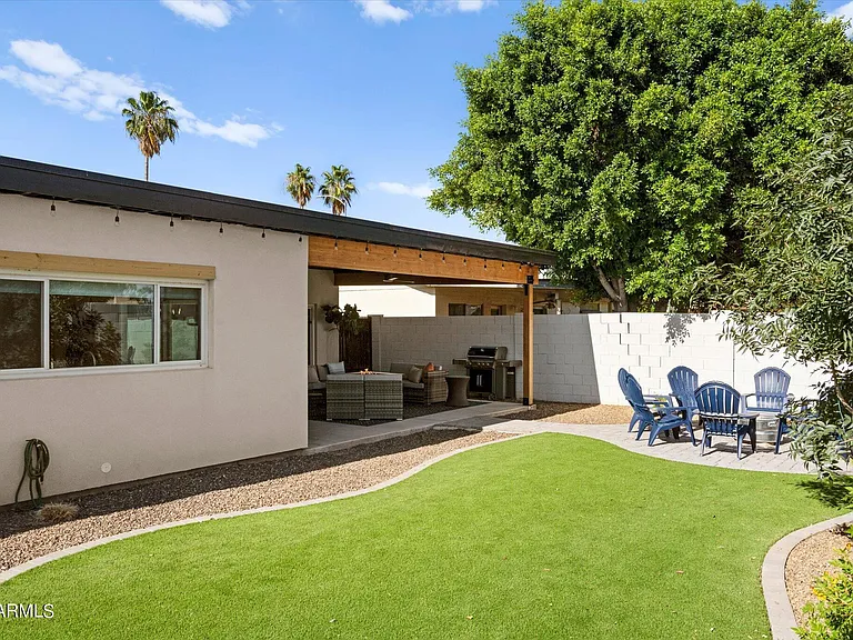 1027 W Peralta Ave — Photo 10