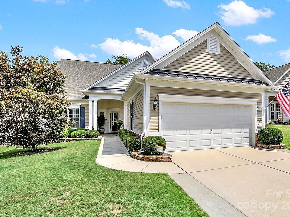 1st image of 2072 Kennedy Dr